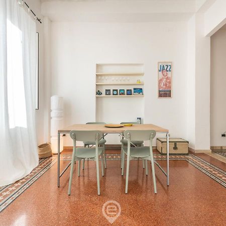 Mirabel Apartment - Wonderful Flat In City Center Cagliari Exteriér fotografie