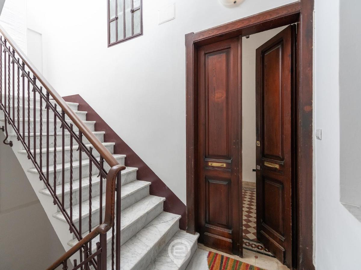 Mirabel Apartment - Wonderful Flat In City Center Cagliari Exteriér fotografie
