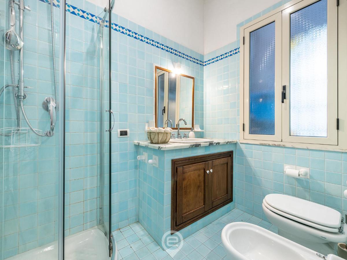 Mirabel Apartment - Wonderful Flat In City Center Cagliari Exteriér fotografie