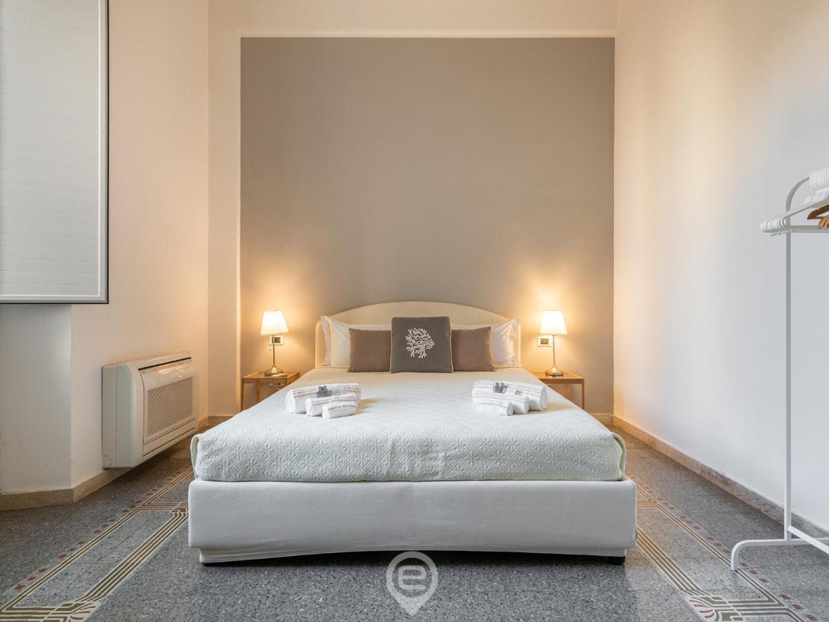 Mirabel Apartment - Wonderful Flat In City Center Cagliari Exteriér fotografie